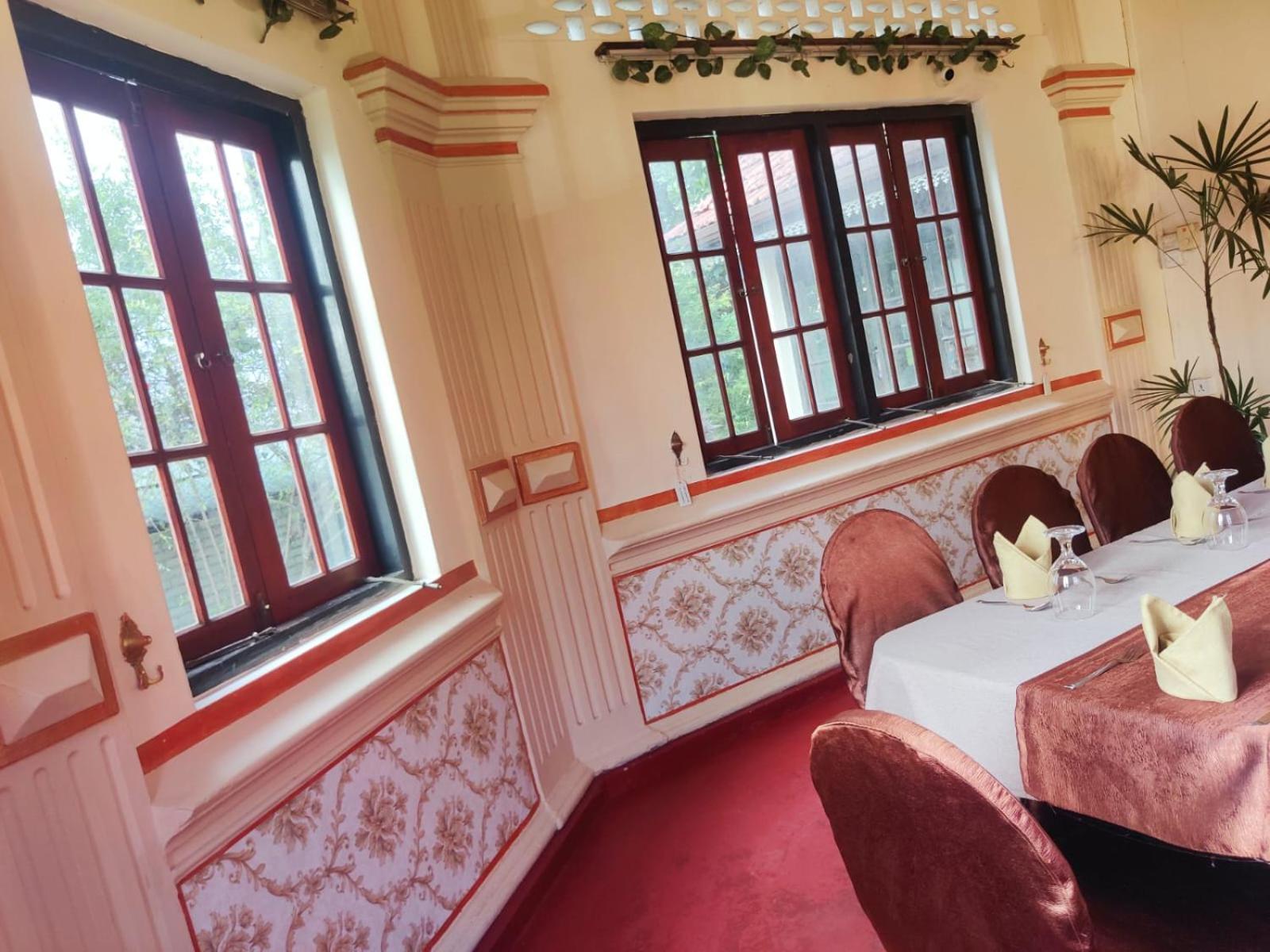 Hotel Grand Colonial Viveka Kurunegala Esterno foto