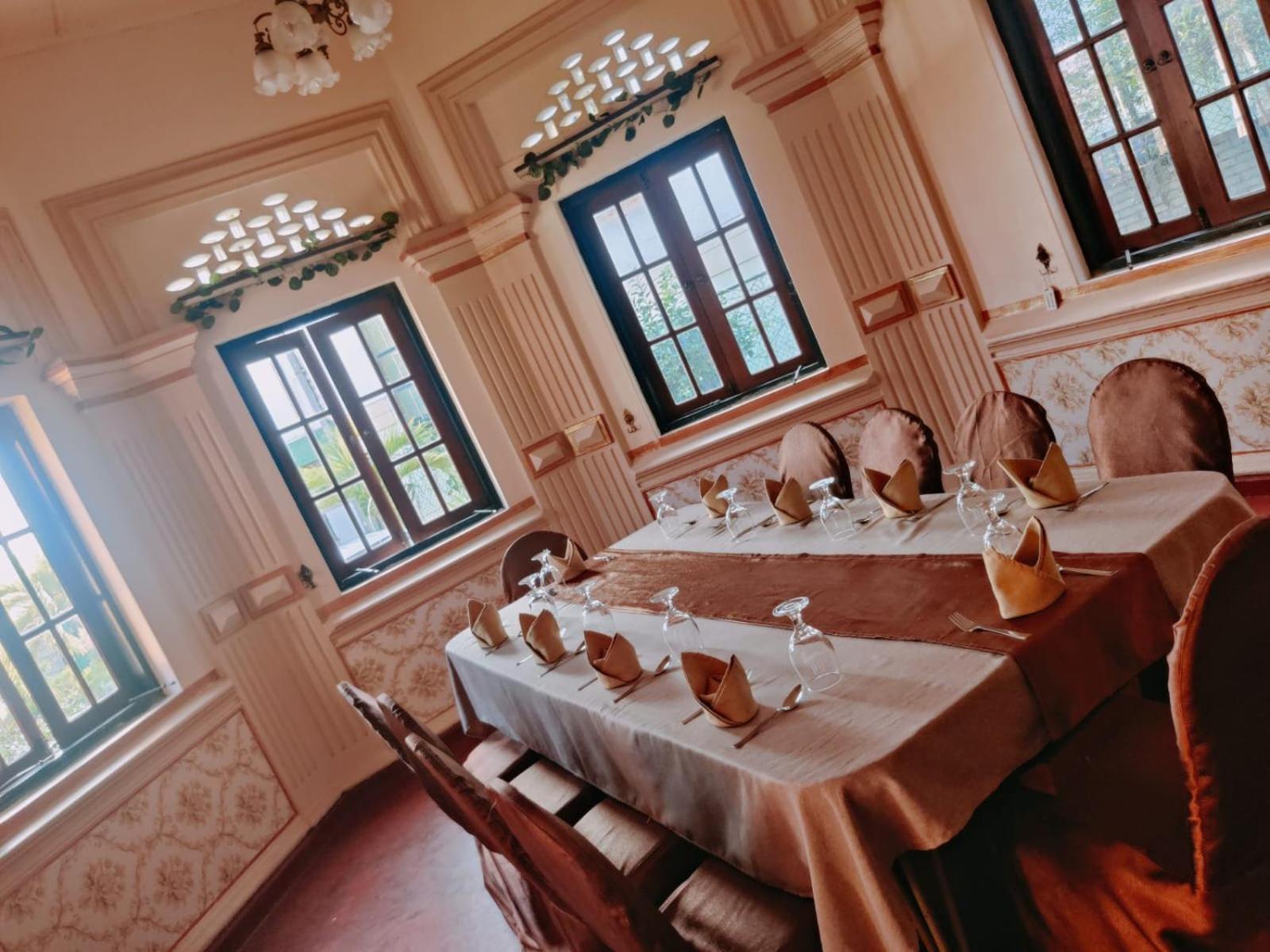 Hotel Grand Colonial Viveka Kurunegala Esterno foto