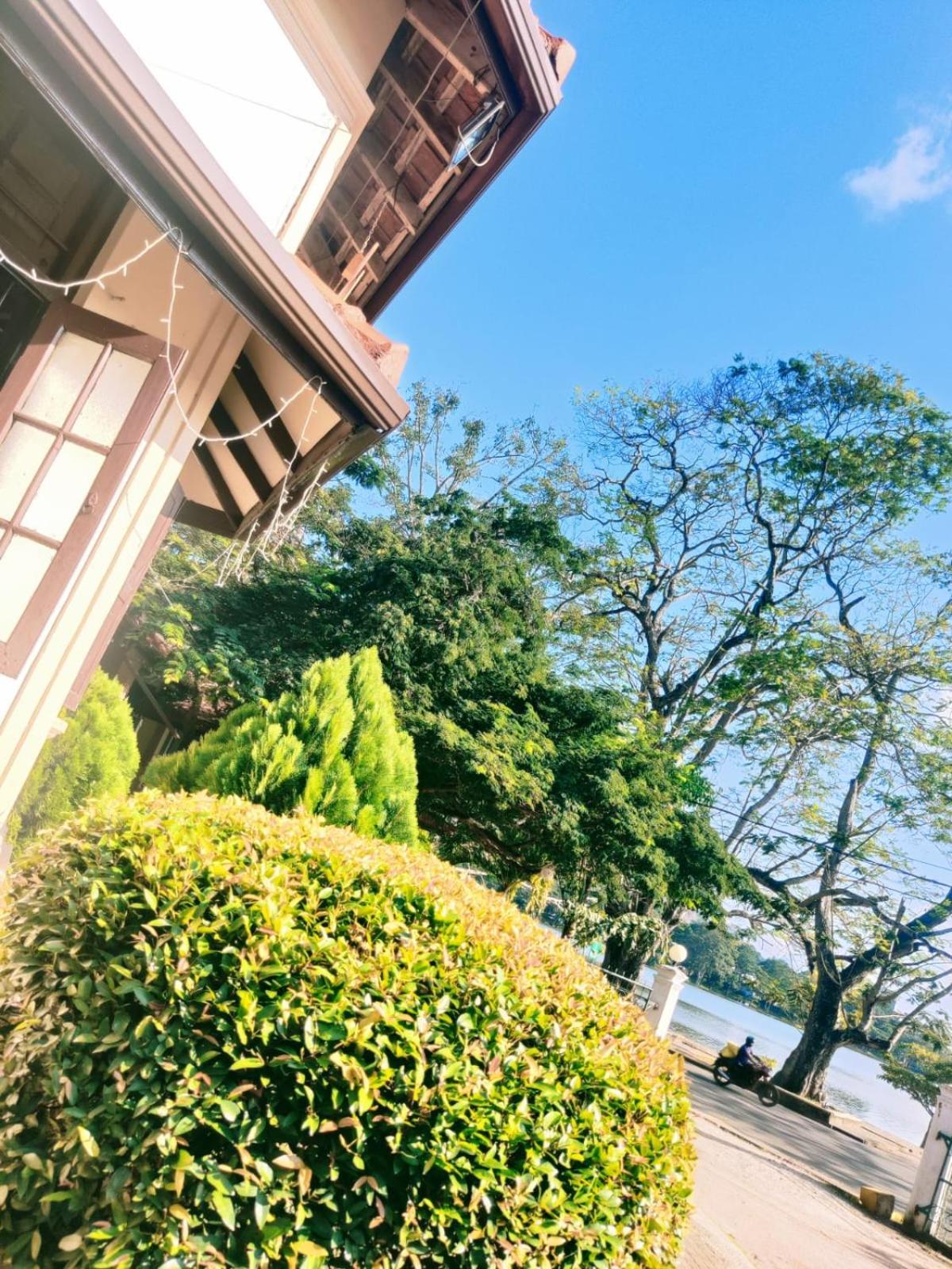 Hotel Grand Colonial Viveka Kurunegala Esterno foto