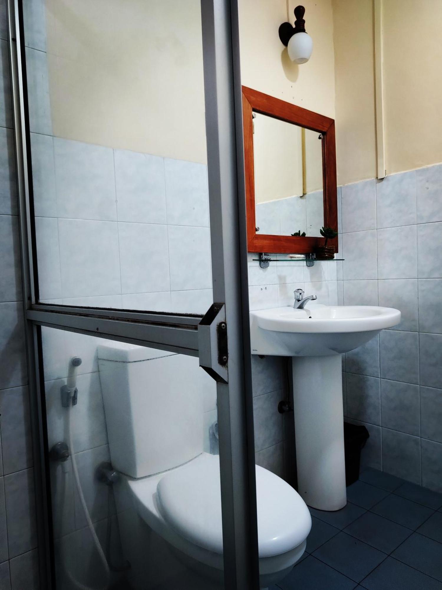 Hotel Grand Colonial Viveka Kurunegala Esterno foto