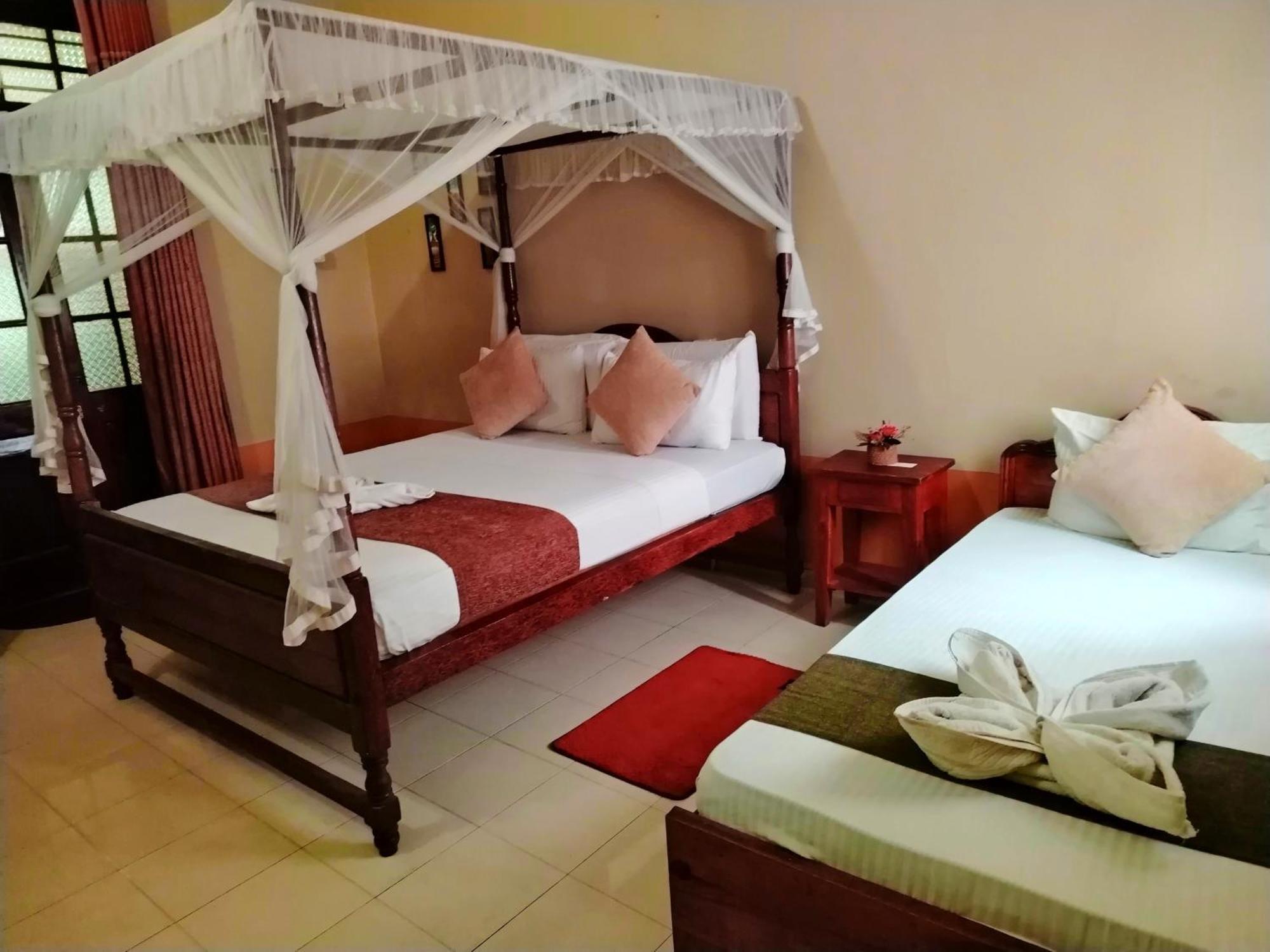 Hotel Grand Colonial Viveka Kurunegala Esterno foto